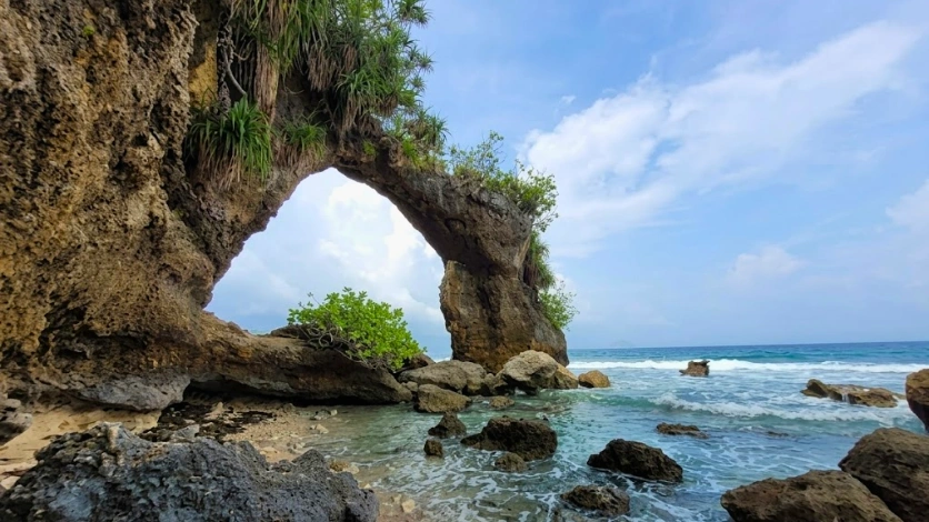Rock Bridge Low Tide