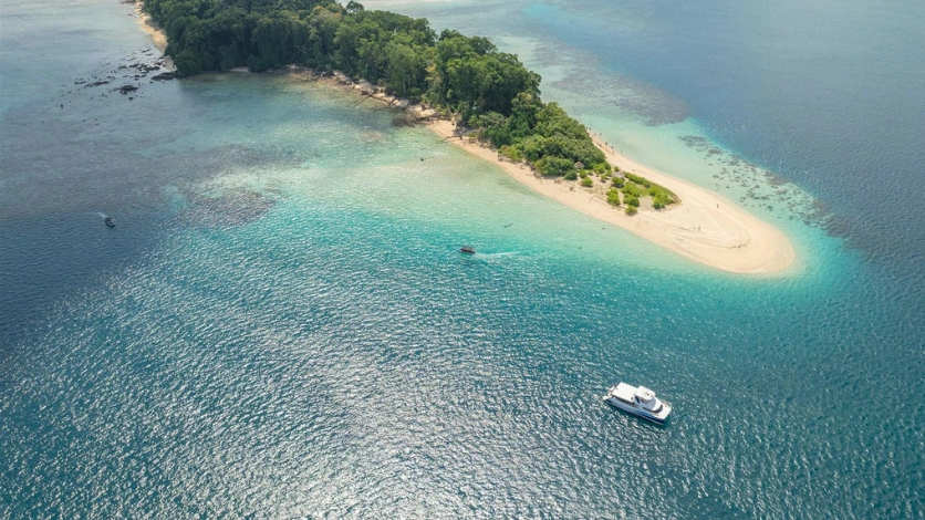 Red Skin Island Beach View